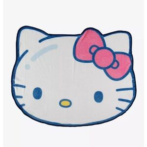 Hello Kitty Face Figural Throw Blanket